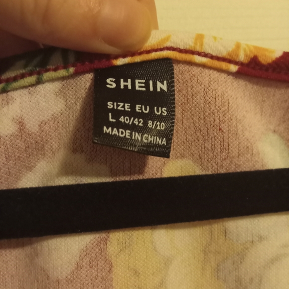 Shein top - Picture 2 of 2